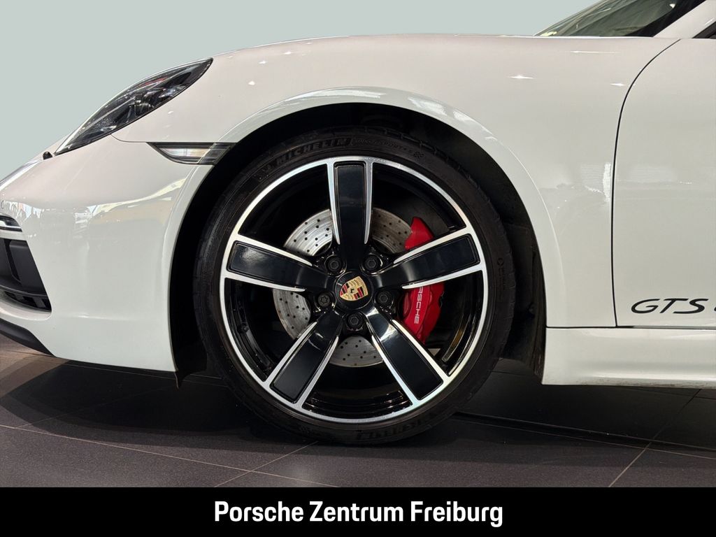 Porsche Boxster 2024