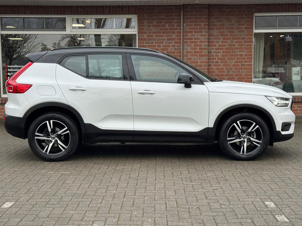 Volvo XC40 2021