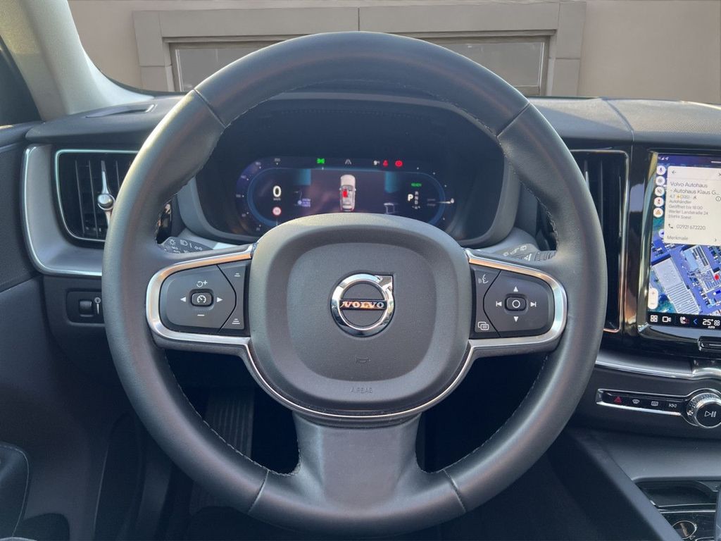 Volvo XC60 2022