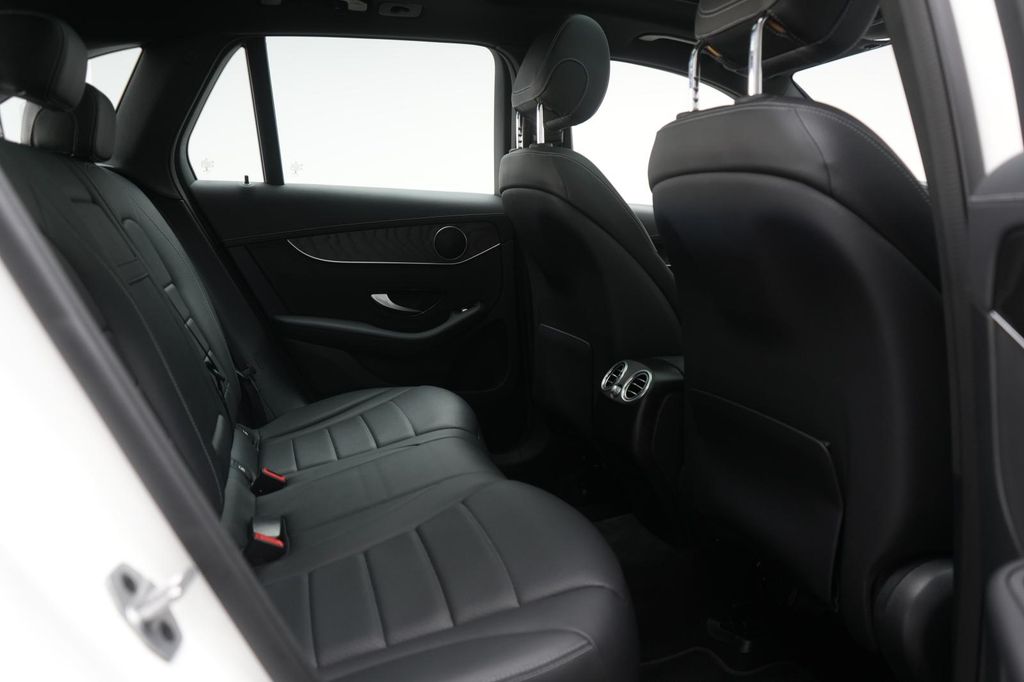 Mercedes-Benz GLC 300 2022