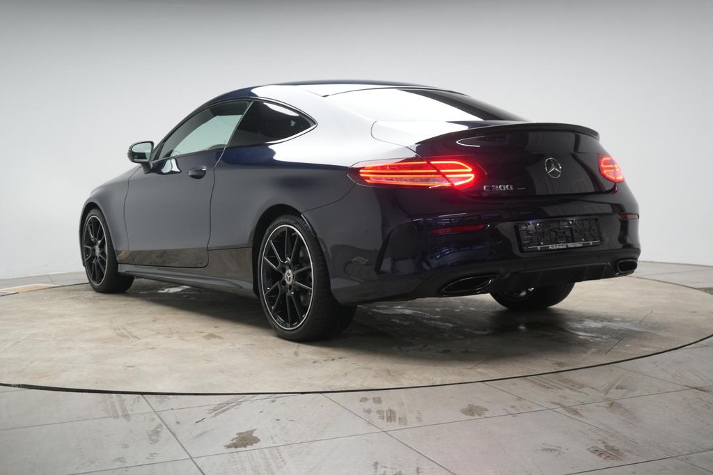 Mercedes-Benz C 300 2022