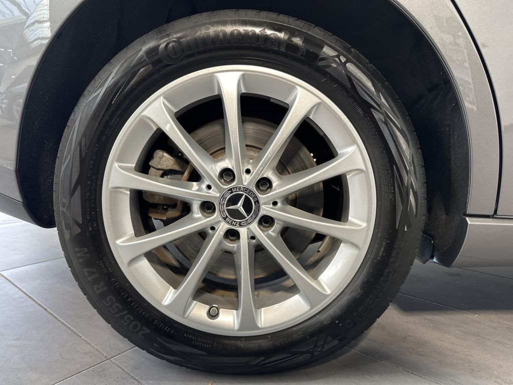 Mercedes-Benz B 250 2022