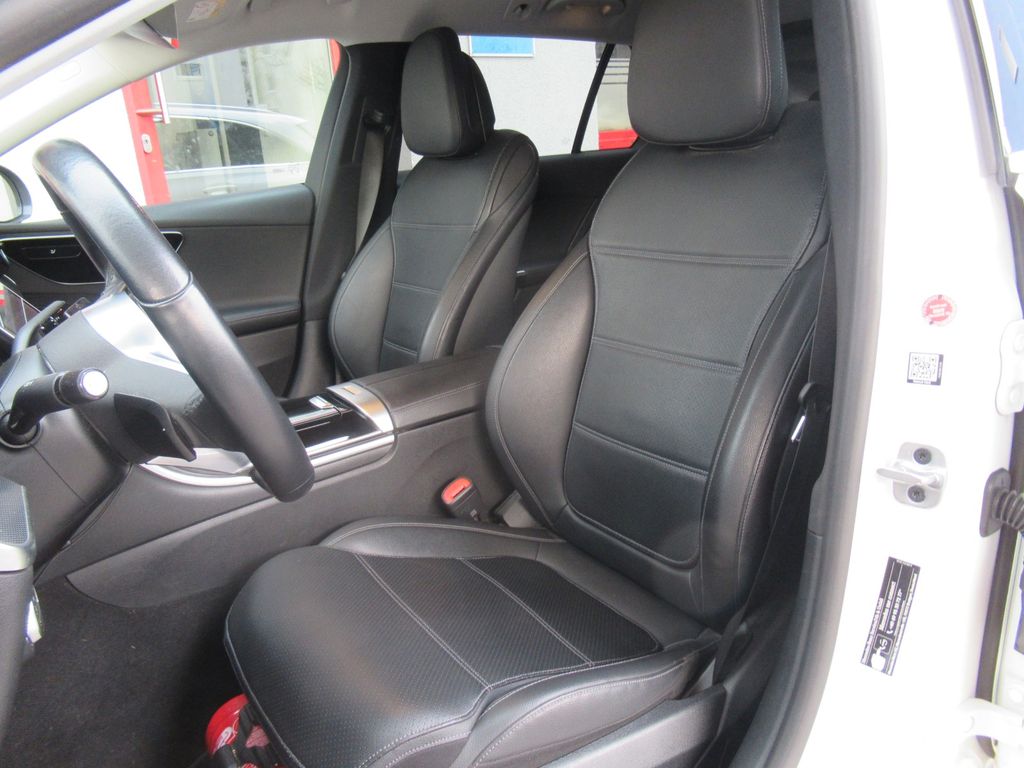 Mercedes-Benz C 220 2023