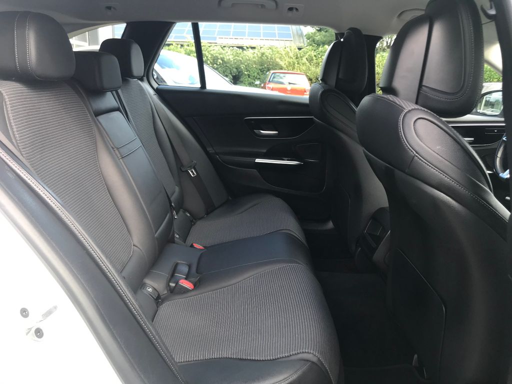 Mercedes-Benz C 220 2022