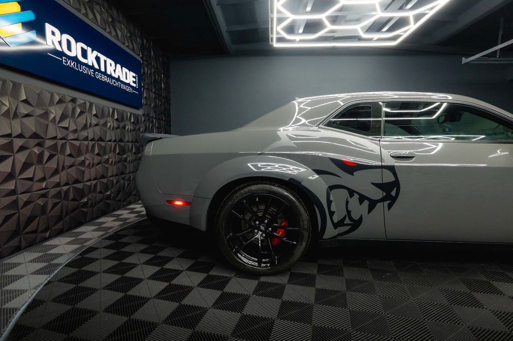 Dodge Challenger 2021