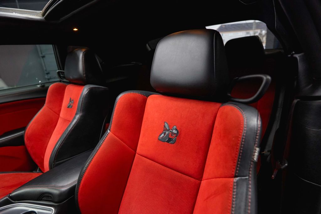 Dodge Challenger 2021