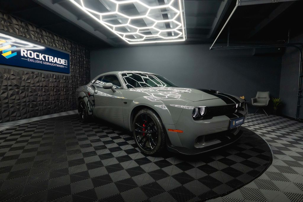 Dodge Challenger 2021