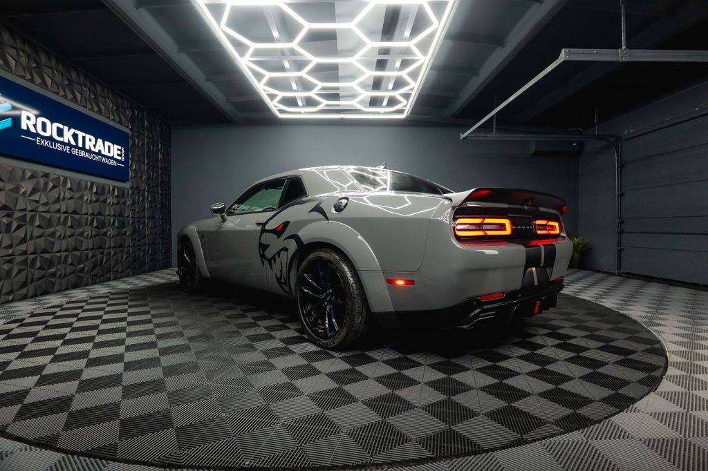 Dodge Challenger 2021