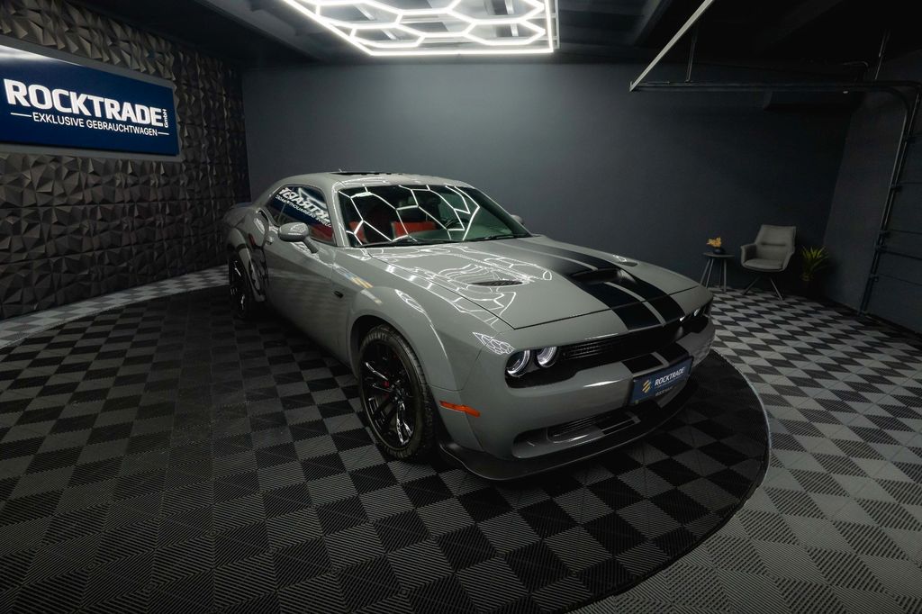 Dodge Challenger 2021