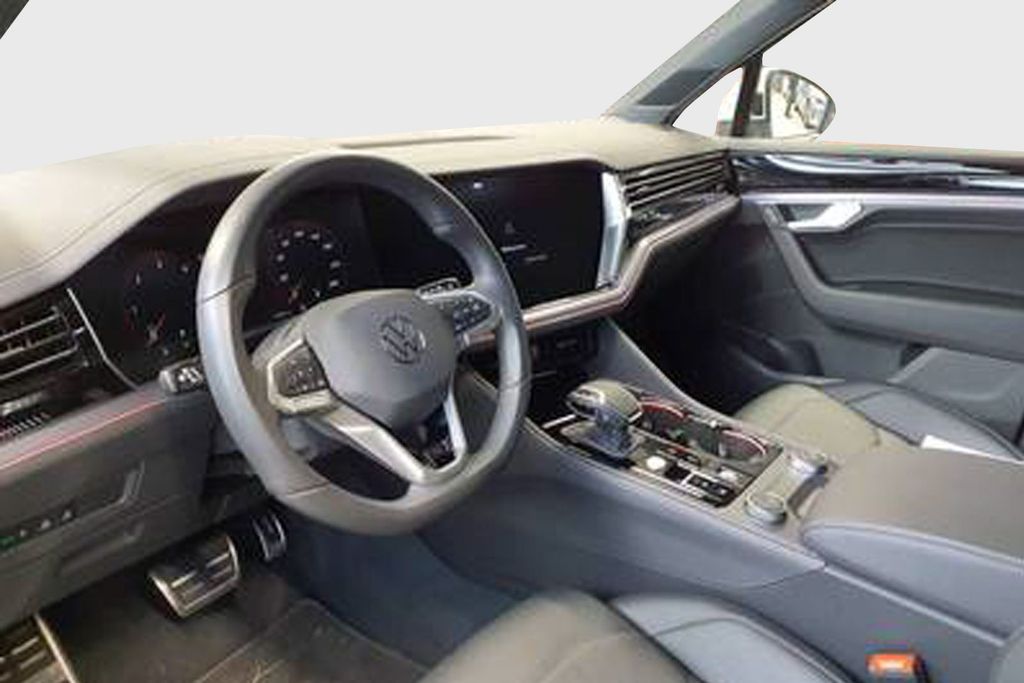 Volkswagen Touareg 2025