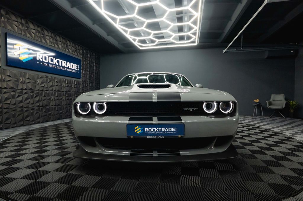 Dodge Challenger 2021
