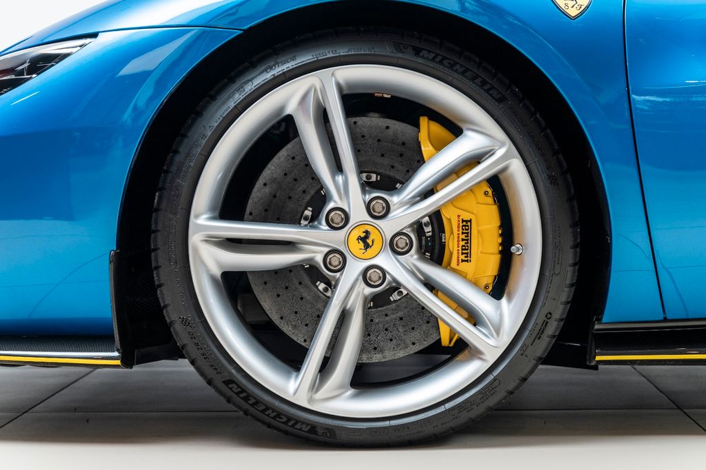 Ferrari 296 GTS 2022