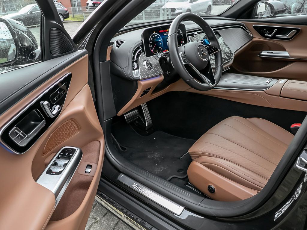 Mercedes-Benz E 300 2025