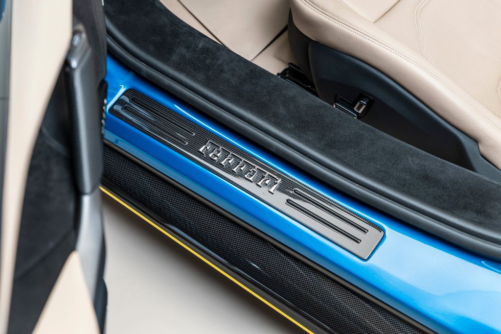 Ferrari 296 GTS 2022