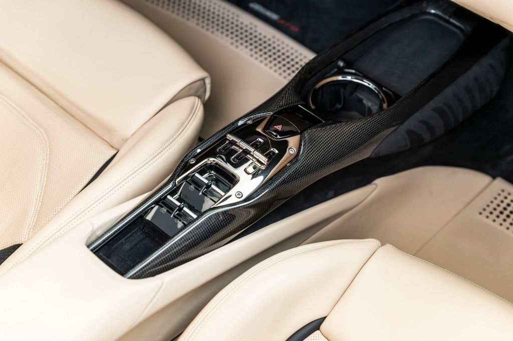 Ferrari 296 GTS 2022