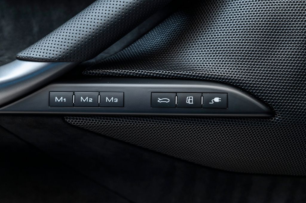 Ferrari 296 GTS 2022