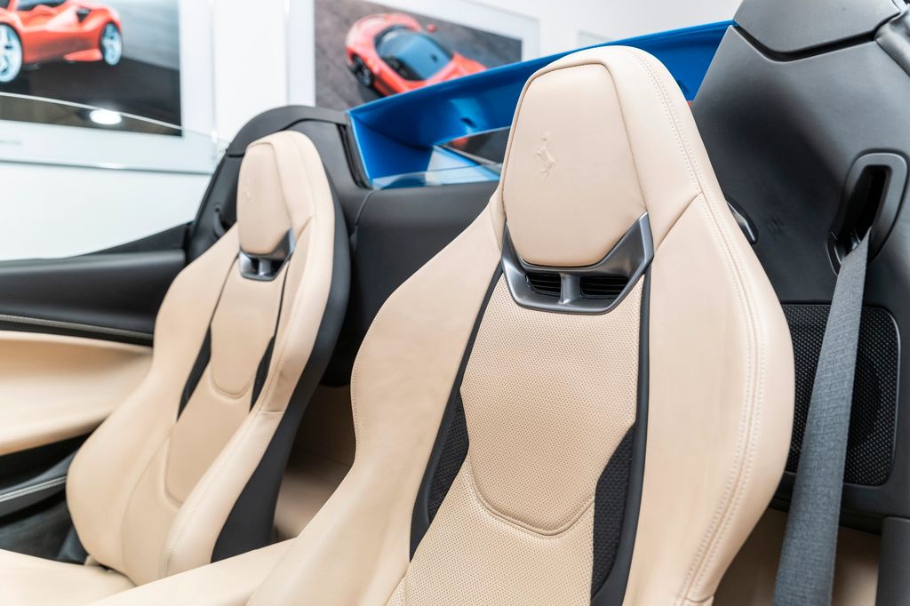 Ferrari 296 GTS 2022