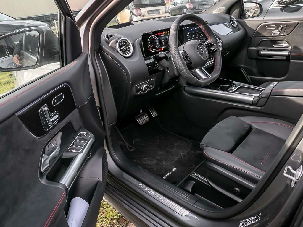 Mercedes-Benz B 250 2025