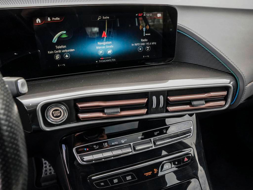 Mercedes-Benz EQC 2020