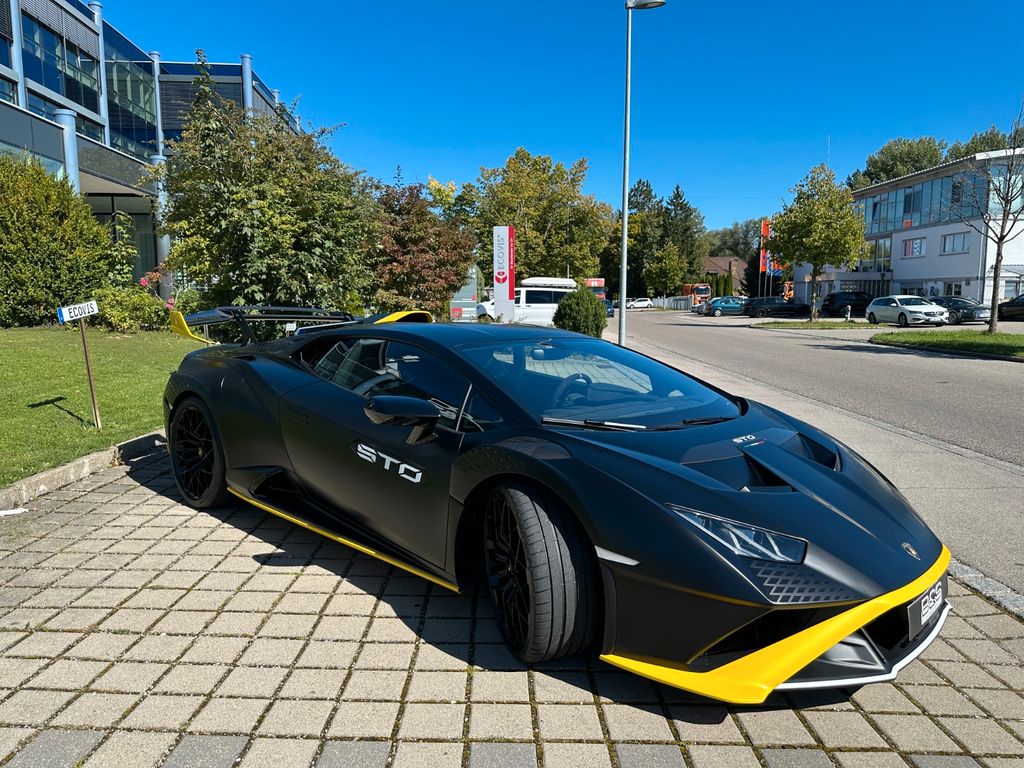 Lamborghini Huracán 2022