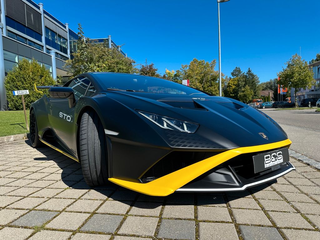 Lamborghini Huracán 2022