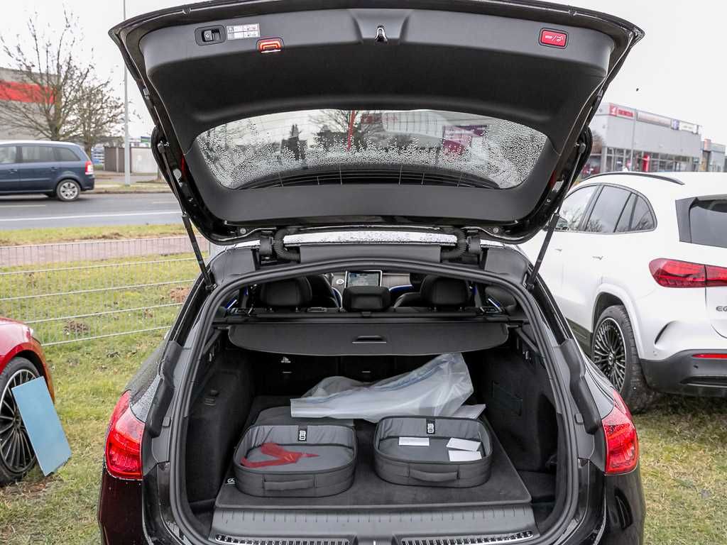 Mercedes-Benz C 300 2025