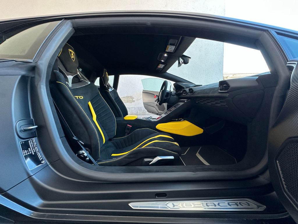 Lamborghini Huracán 2022