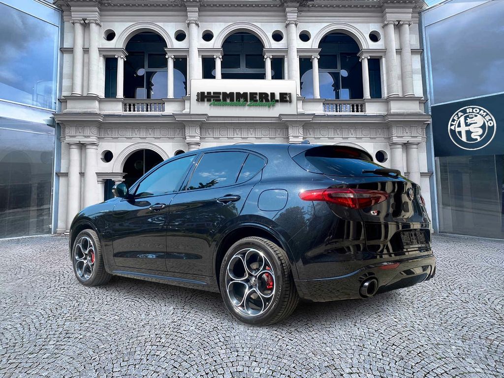 Alfa Romeo Stelvio 2025