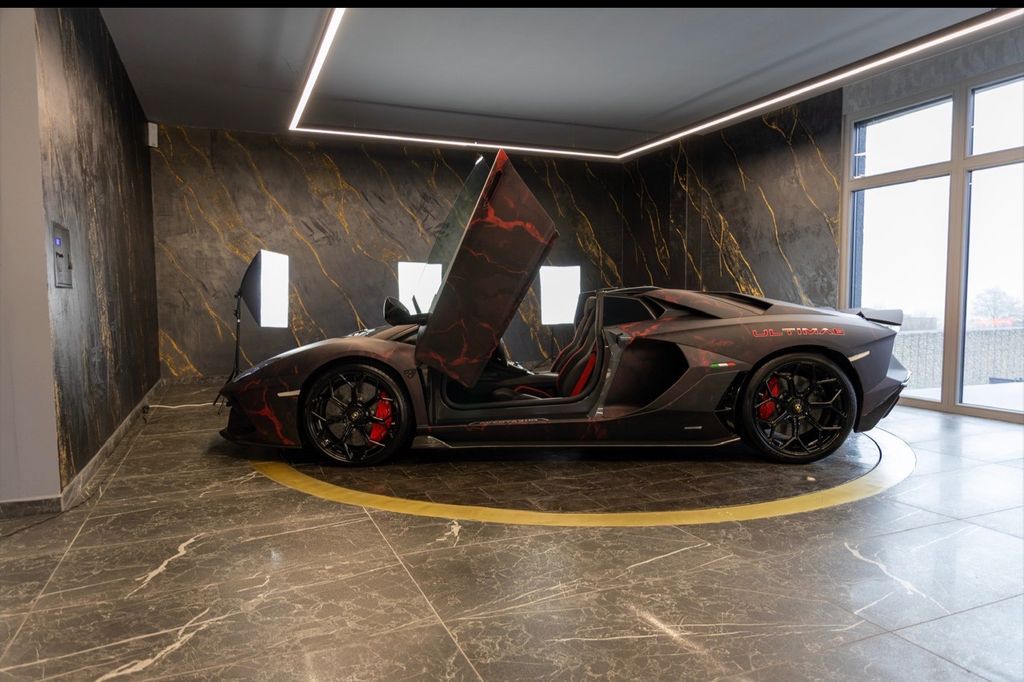 Lamborghini Aventador 2022