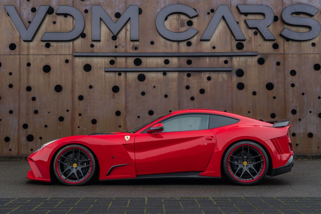 Ferrari F12 2017