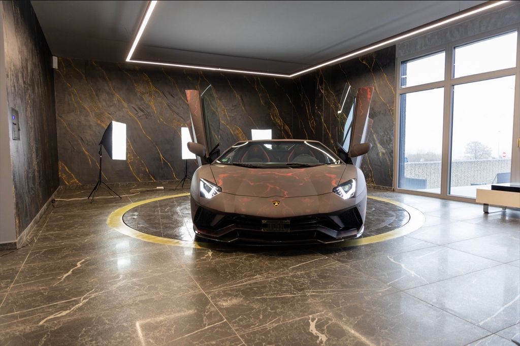Lamborghini Aventador 2022