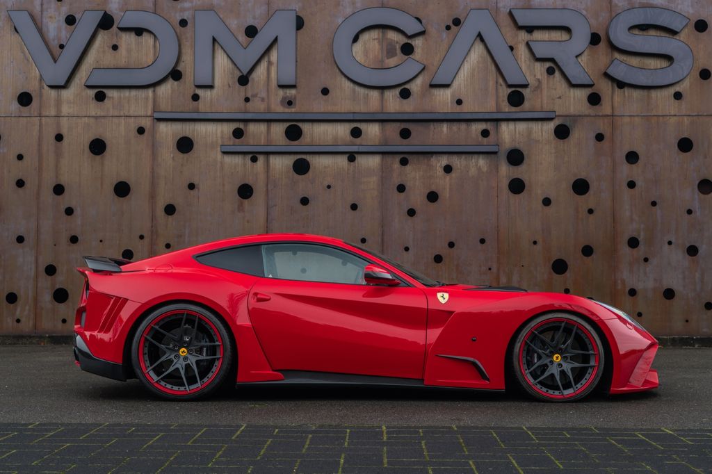 Ferrari F12 2017