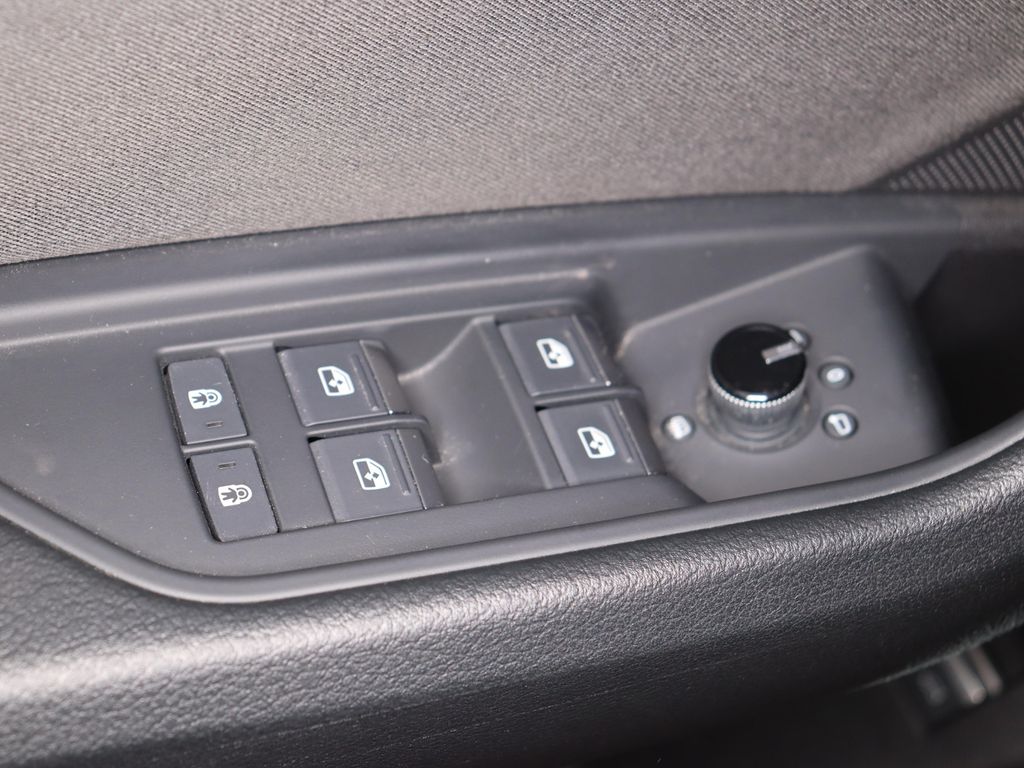 Audi e-tron 2022