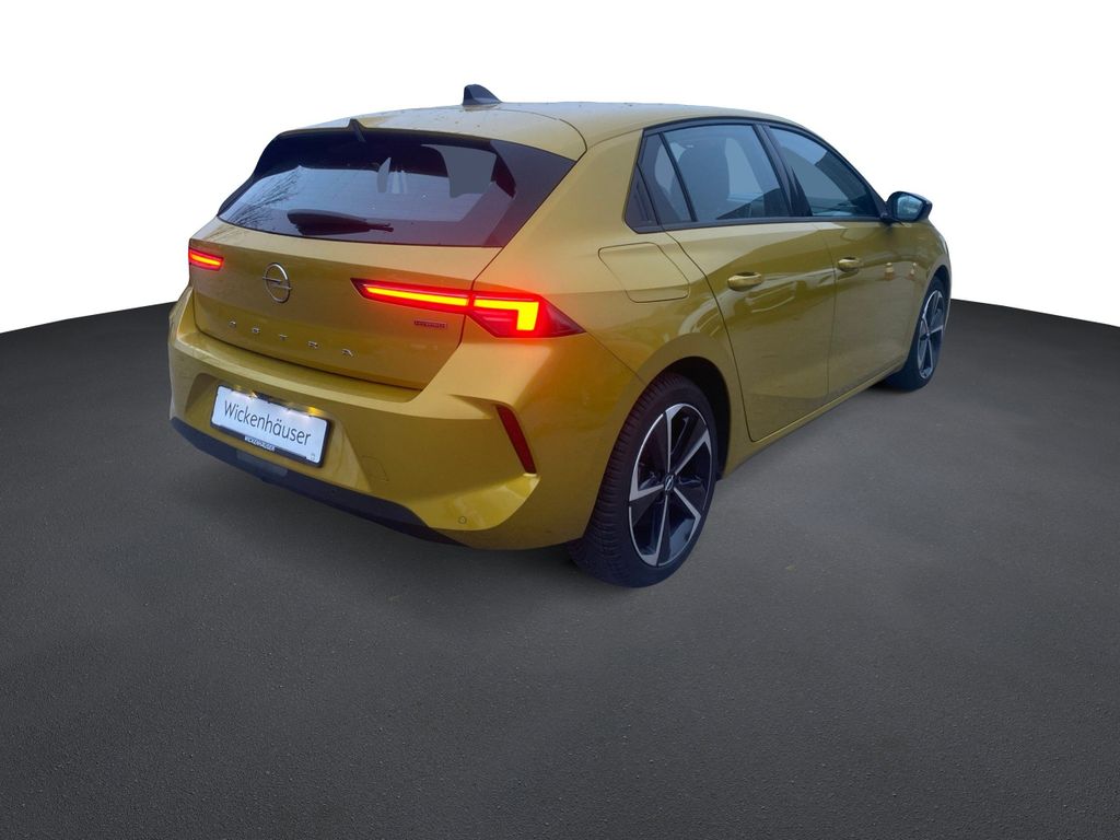 Opel Astra 2022