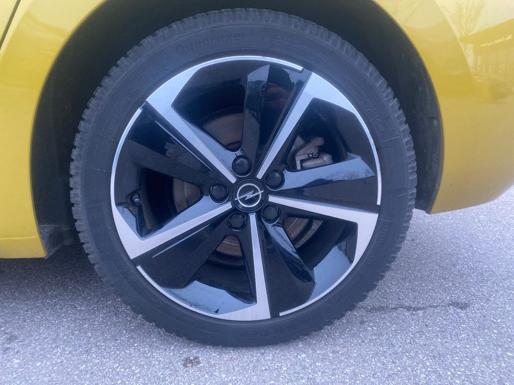 Opel Astra 2022