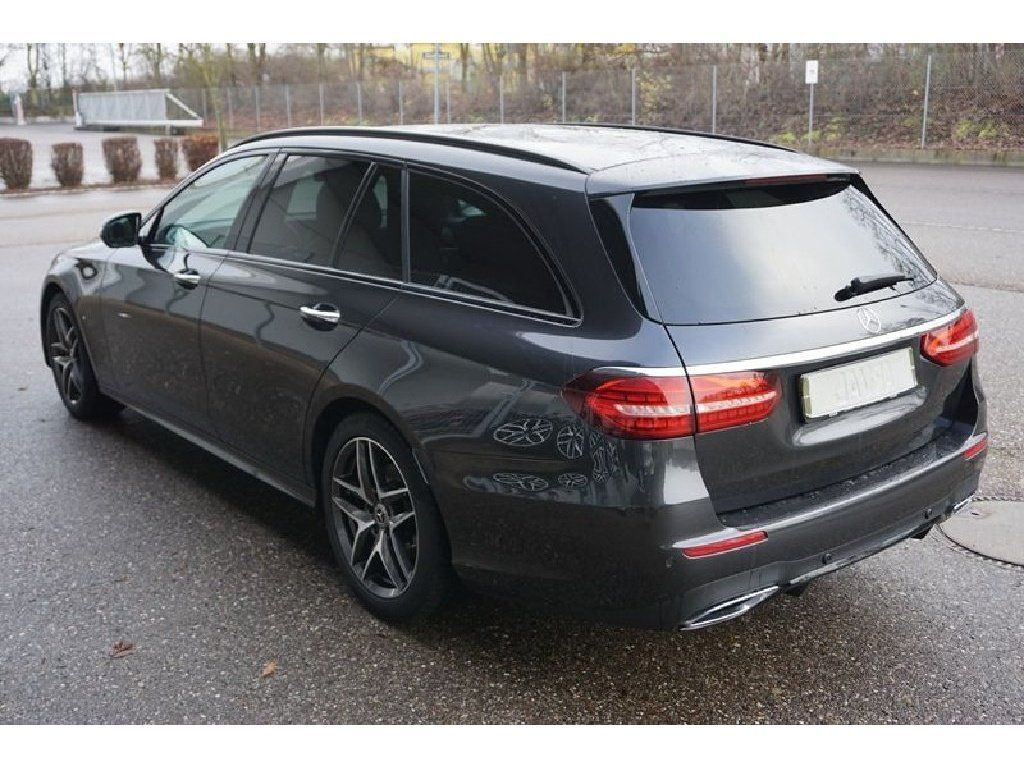 Mercedes-Benz E 300 2021