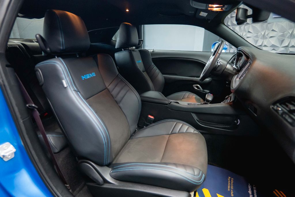 Dodge Challenger 2024