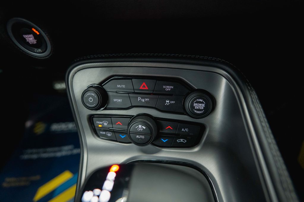 Dodge Challenger 2024