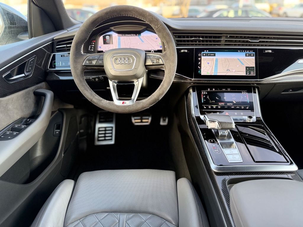 Audi SQ8 2021