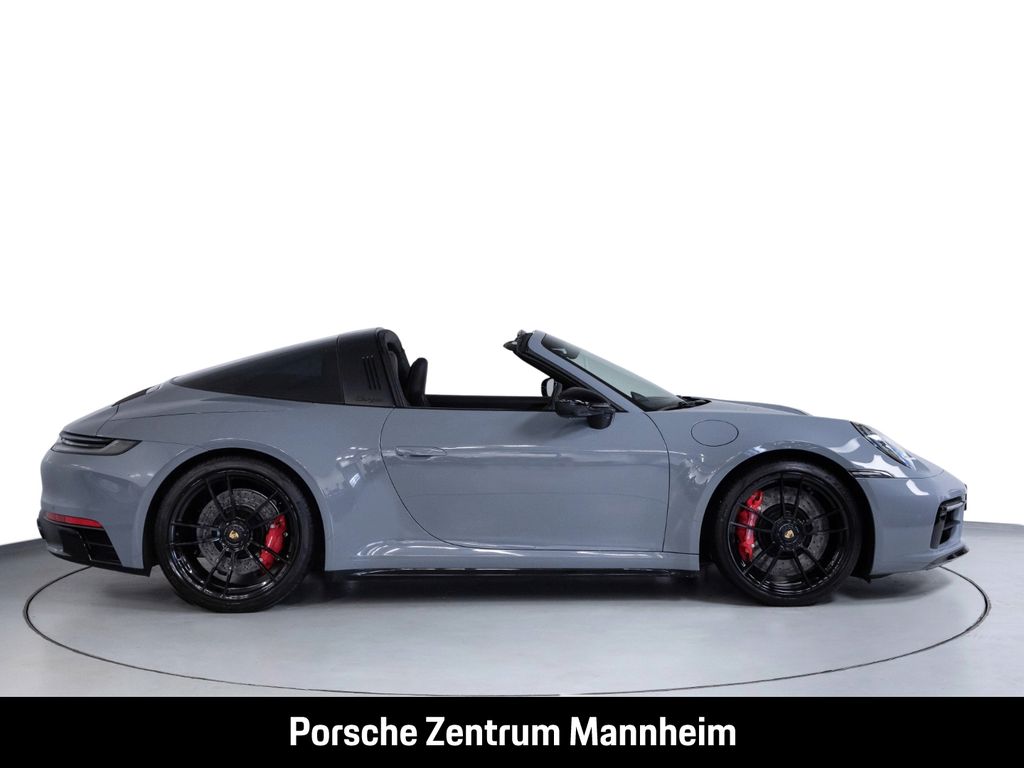 Porsche 992 2024
