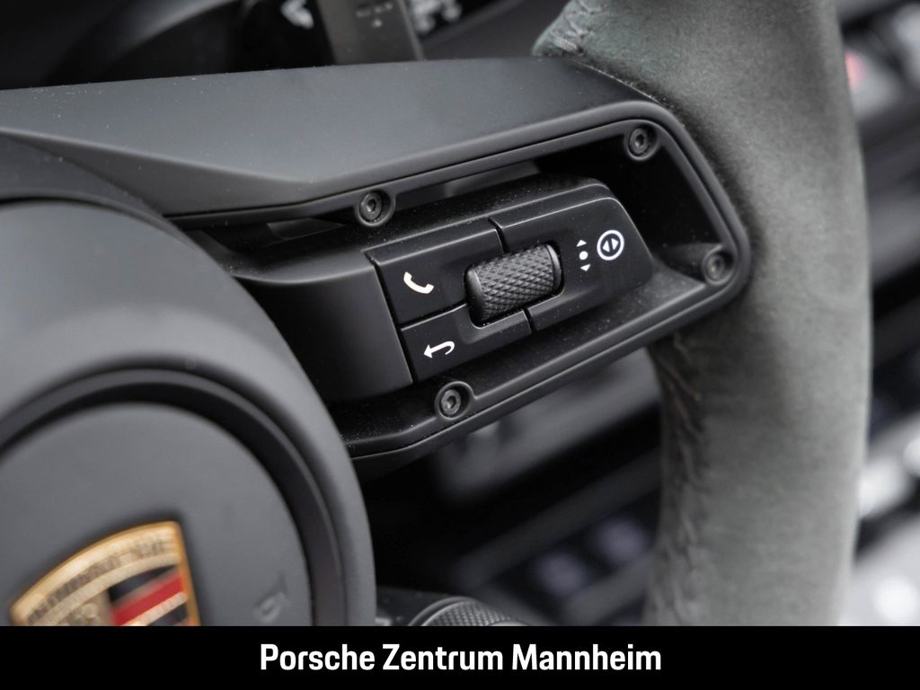 Porsche 992 2024
