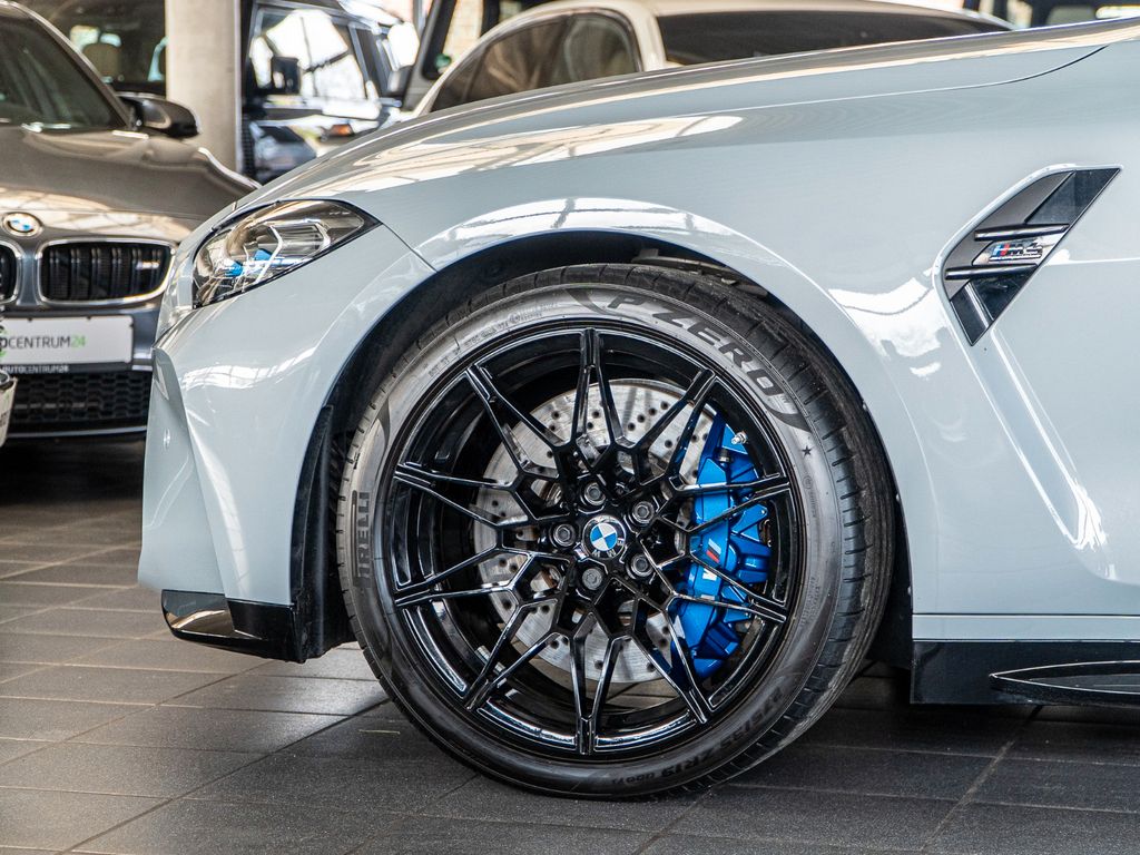 BMW M4 2023