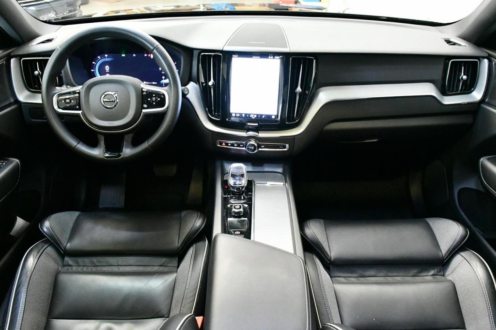 Volvo XC60 2023