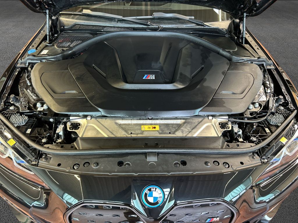 BMW i4 2023