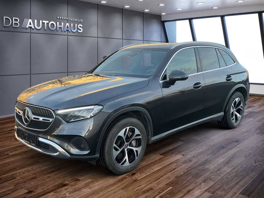 Mercedes-Benz GLC 300 2023