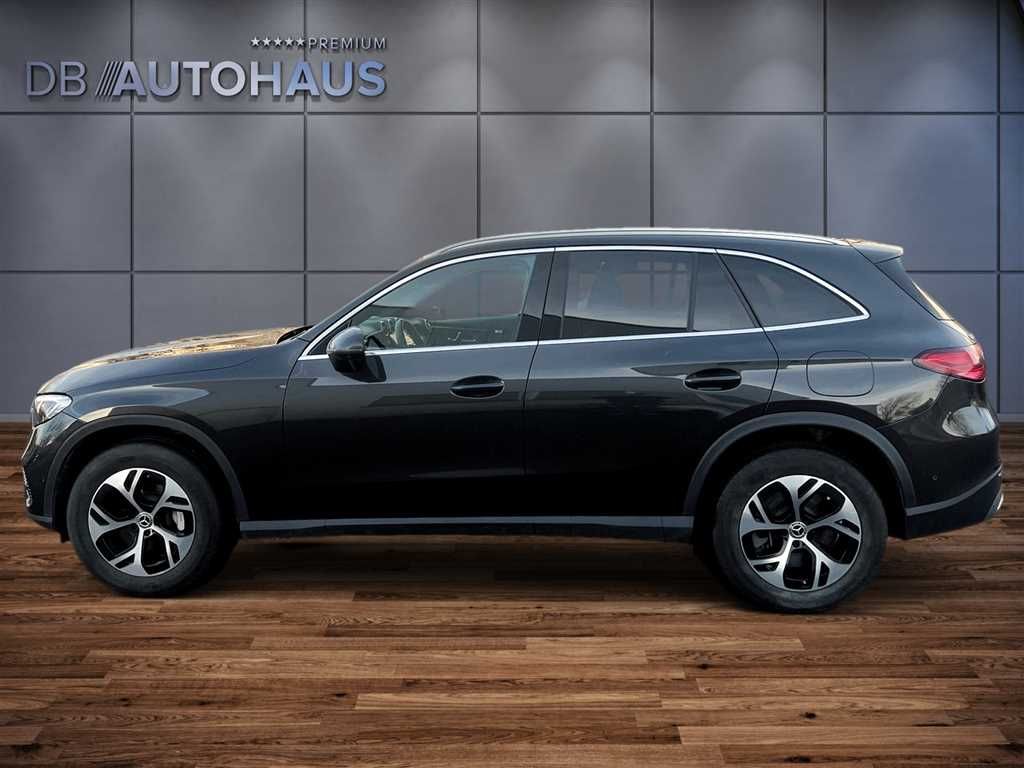Mercedes-Benz GLC 300 2023
