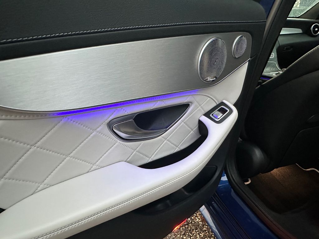 Mercedes-Benz C 300 2020