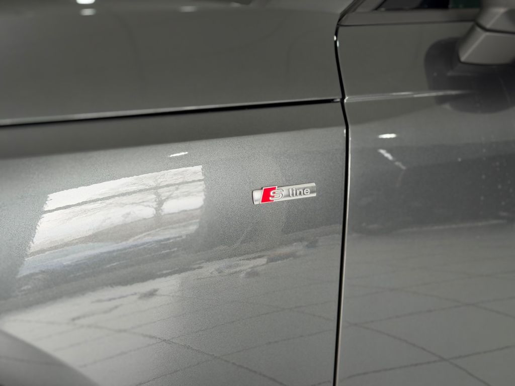 Audi A4 2021