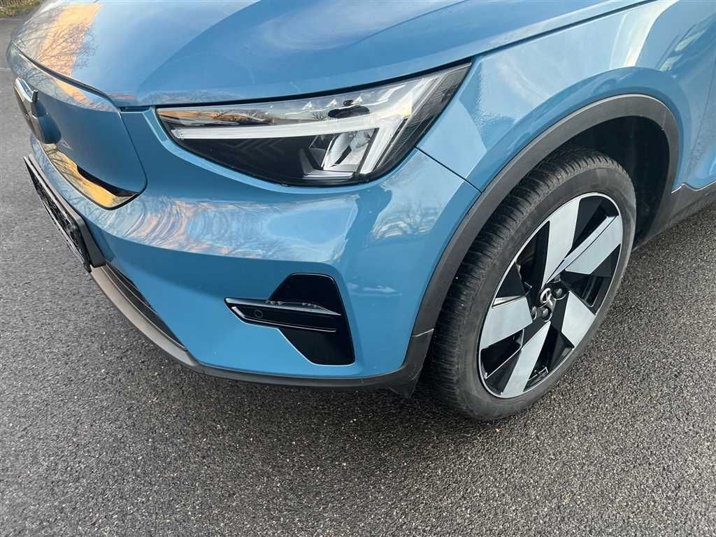 Volvo XC40 2024