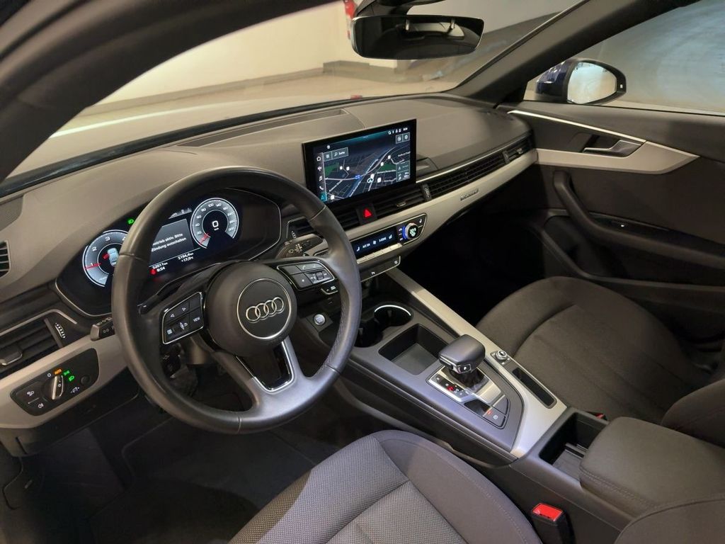 Audi A4 2023
